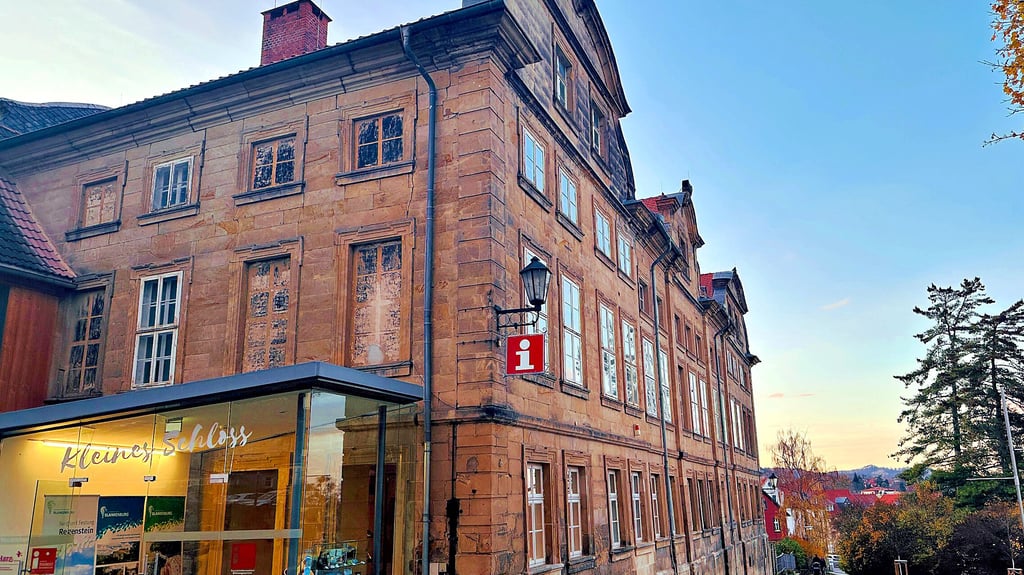Die Tourist-Information hat in Blankenburg ihren Sitz im Kleinen Schloss.