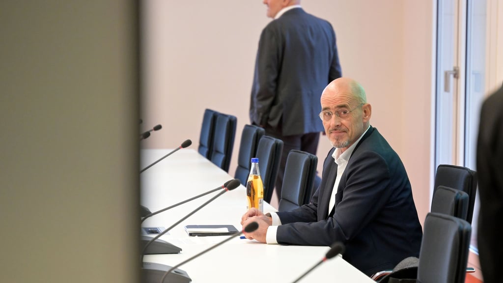 Gegen den BSW-Fraktionsvorsitzenden im Landtag von Brandenburg, Niels-Olaf Lüders, wurde ein Misstrauensantrag gestellt.