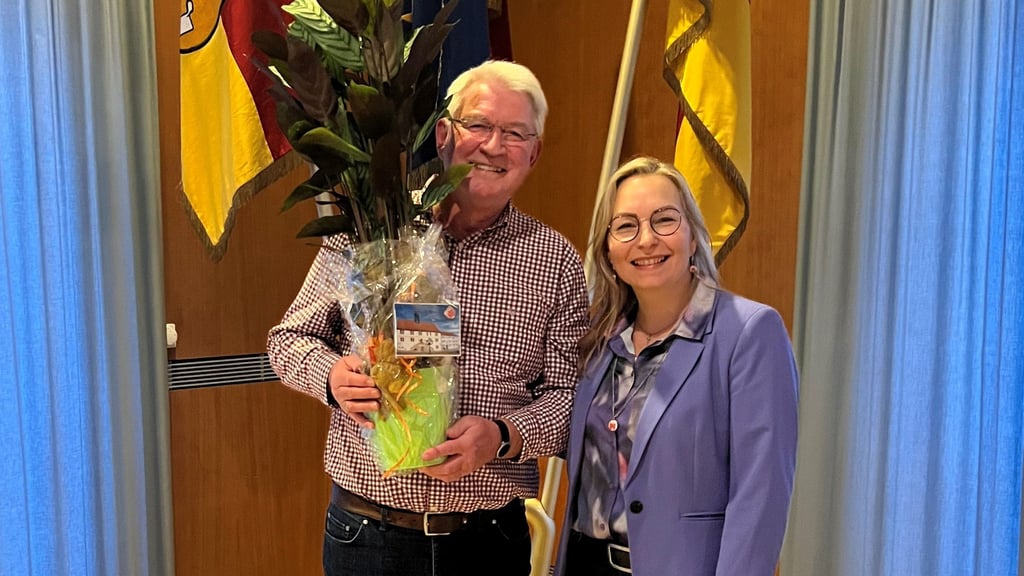 Wanzlebens Bürgermeisterin Grit Matz (CDU) zu Besuch in Augustdorf beim scheidenden Bürgermeister Thomas Katzer.