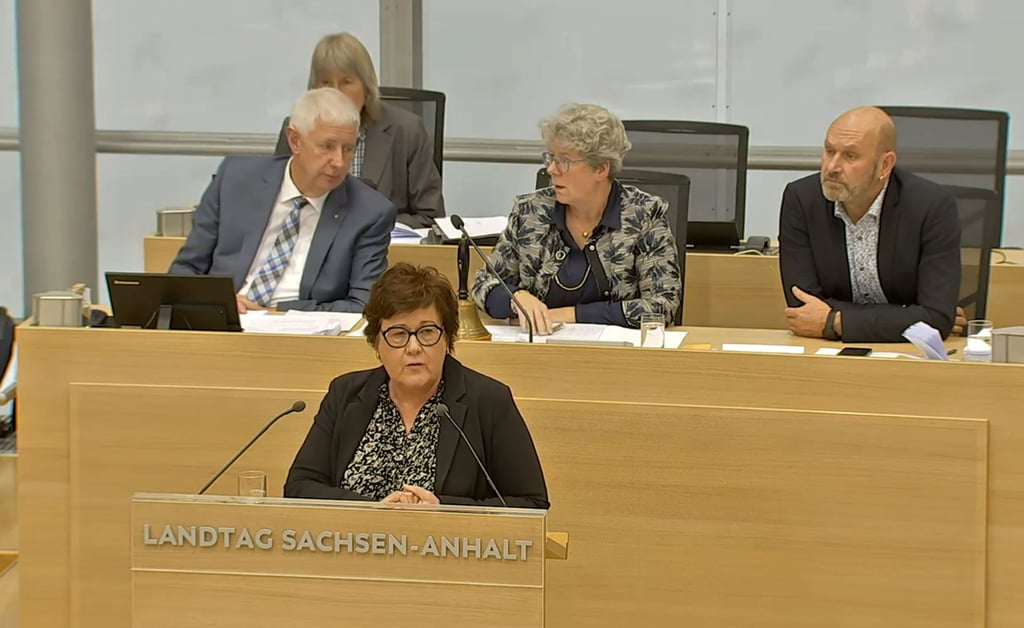 „Die Menschen in Zerbst brauchen Verlässlichkeit", betonte Petra Grimm-Benne am 13. November während der Landtagsdebatte zur Schließung der Helios-Klink Zerbst.