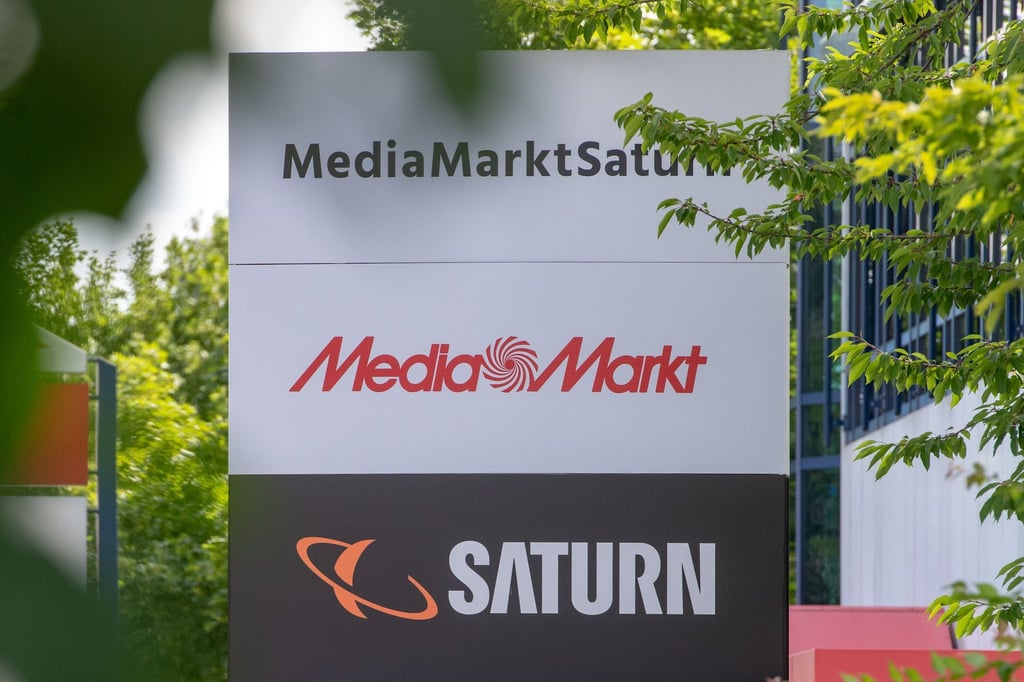 Mediamarkt und Saturn - zwei Elektronikshops, die künftig wohl einen chinesischen Eigentümer haben. (Archivbild)