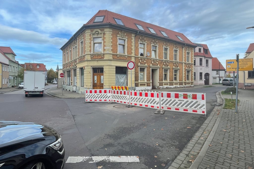 2026 wird die Ortsdurchfahrt Möckern saniert. Ohne Sperrungen geht das nicht. 