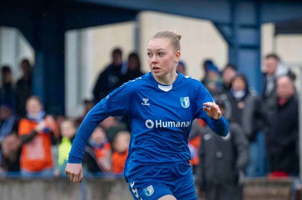 Die Frauenmannschaft vom 1. FC Magdeburg siegte vor heimischer Kulisse gegen Türkiyemspor Berlin und ist neuer Tabellenführer der Regionalliga Nordost.