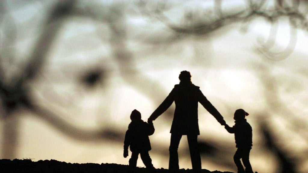 Vom Alter des Kindes und dem Einkommen des Ex-Partners abhängig: Kindesunterhalt.