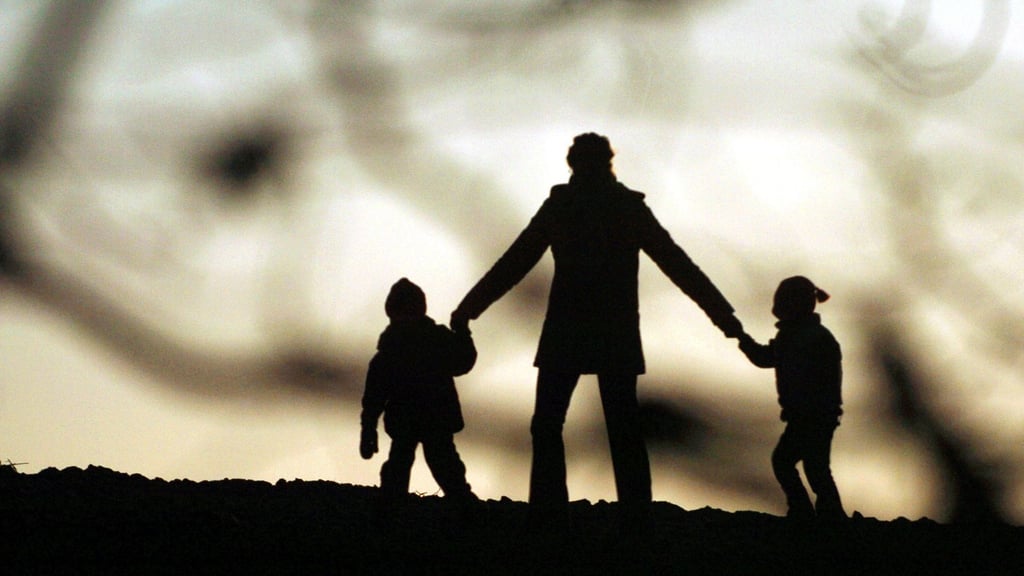 Vom Alter des Kindes und dem Einkommen des Ex-Partners abhängig: Kindesunterhalt.