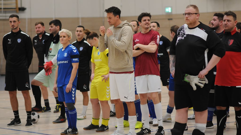 In der Staßfurter Salzland-Sporthalle werden zum Jahresbeginn wieder zahlreiche bekannte Gesichter erwartet.