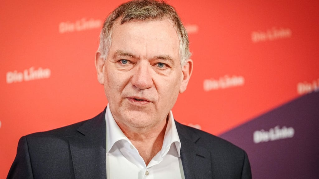 Linken-Chef Jan van Aken hat die Bundesregierung aufgefordert, den Import russischen Flüssiggases sofort zu stoppen. (Archivfoto)