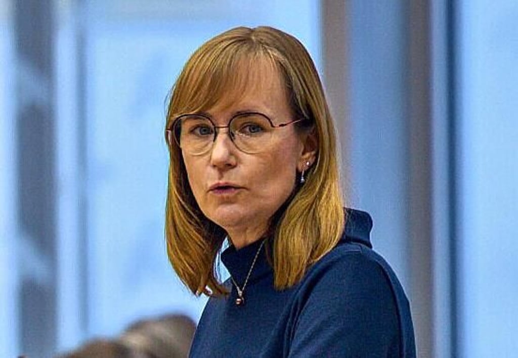 Eva von Angern wurde in Leuna als Spitzenkandidatin zur Landtagswahl in Sachsen-Anhalt nominiert.