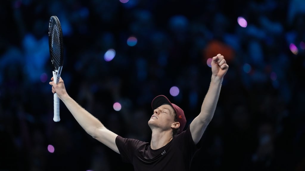 Feiert den erneuten Triumph bei den ATP Finals: Jannik Sinner