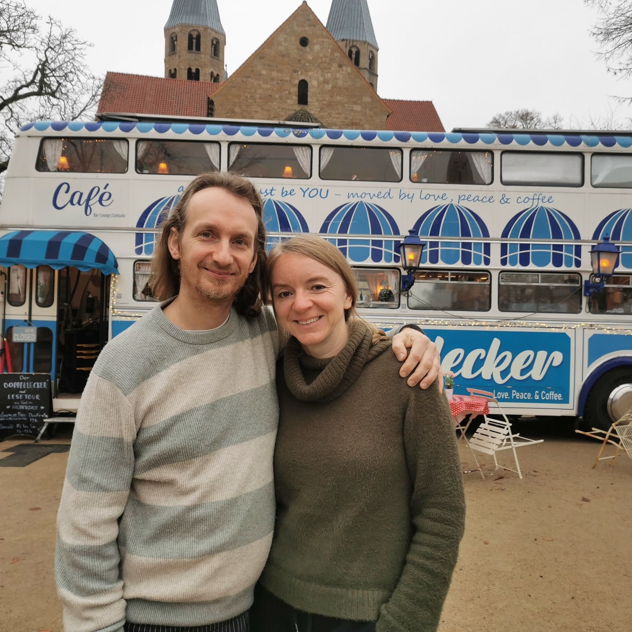 Kultur im Harz: So abgefahren kann Literatur auf dem Domplatz in Halberstadt sein
