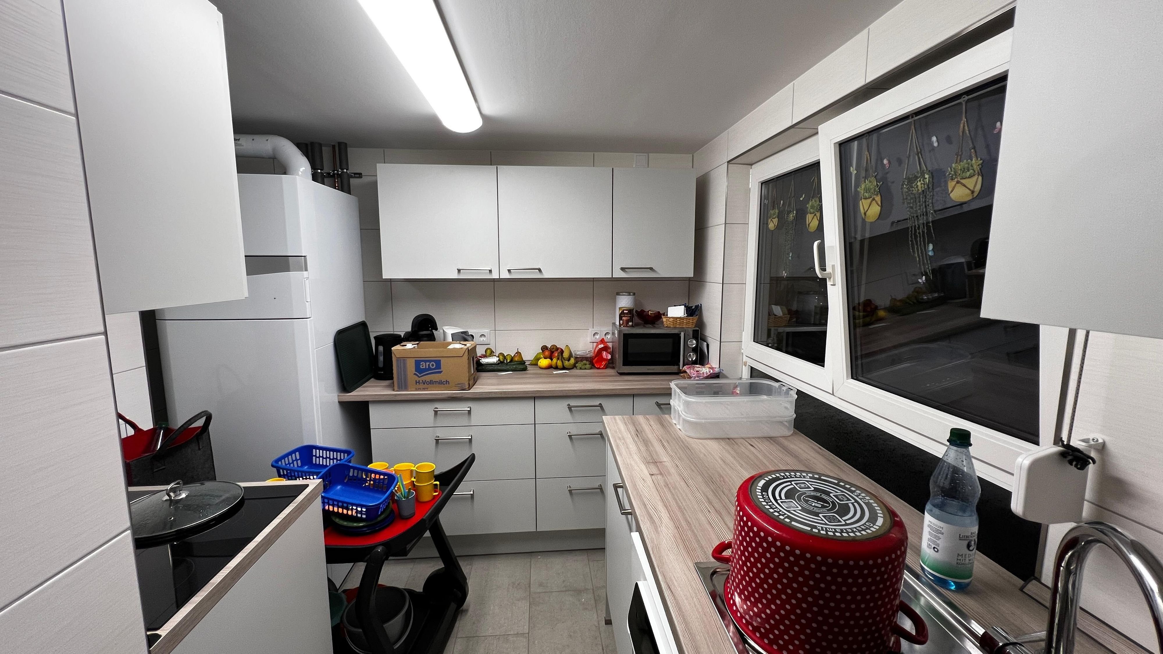 Zweitkleinste Kita erneuert: Lohnsdorfer Kita strahlt in frischem Look - Einweihung endet mit einer Überraschung