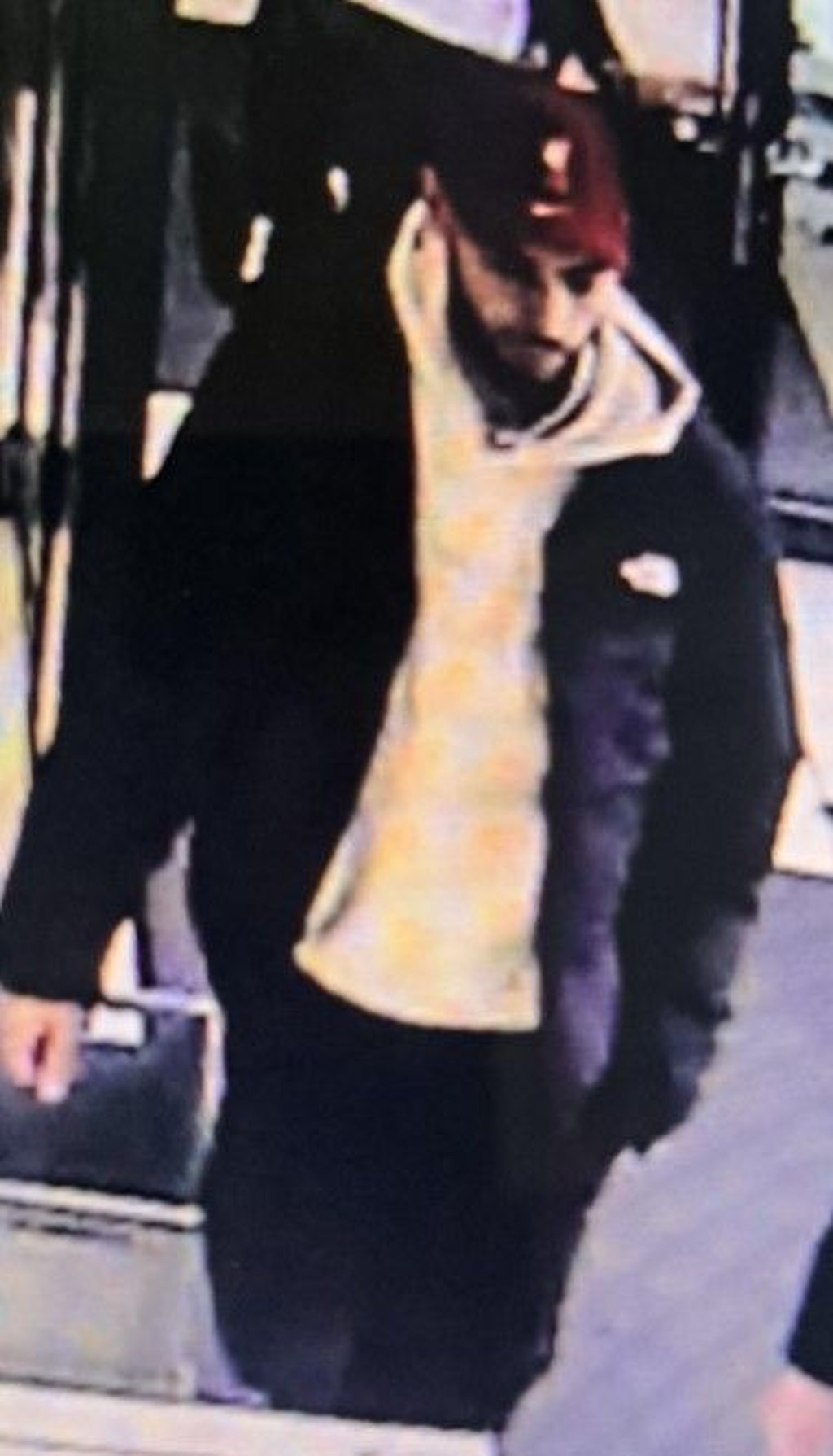 Zurzeit soll Mohamed A. einen Bart tragen.