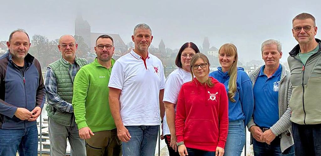 Bei dem ersten Austausch der Sportvereine waren dabei: Thomas Staudt (von links), Frank Menz, David Eckhard, Ulrich Rebling, Heike Bruckert, Maybrit Jahn, Denise Müller, Michael Brandt und Olaf Haußen.