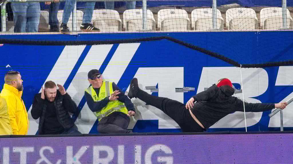 Beim Duell im April randalierten Chaoten in Reihen der HFC-Fans. 