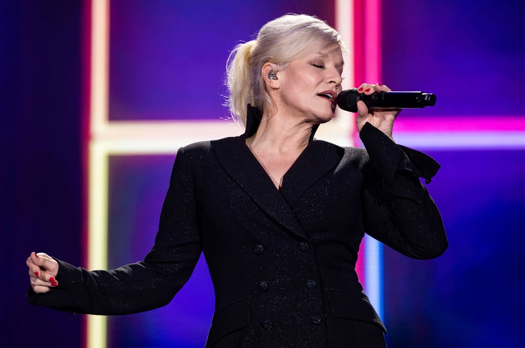 Moderatorin und Sängerin Ina Müller ist am Freitag, dem 21. November 2025, zu Gast im Riverboat.