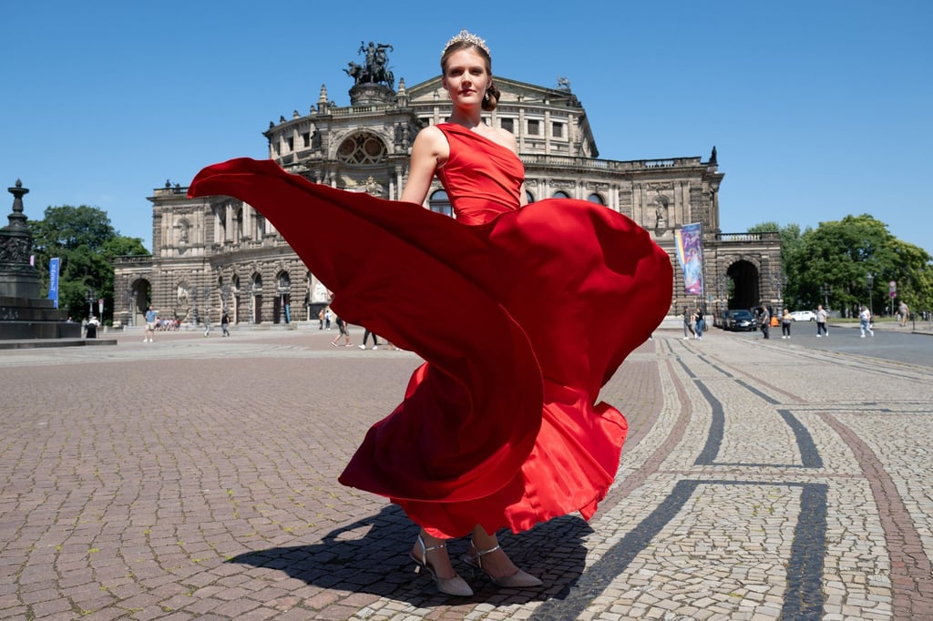 Der Semperopernball steht unter dem Motto „Film ab!“. (Archivbild)