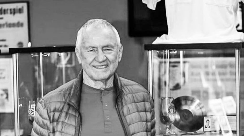 Ex-Schiedsrichter Gerhard Bude verstarb wenige Wochen vor seinem 90. Geburtstag.