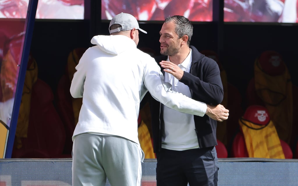 Marcel Schäfer mit Ole Werner.