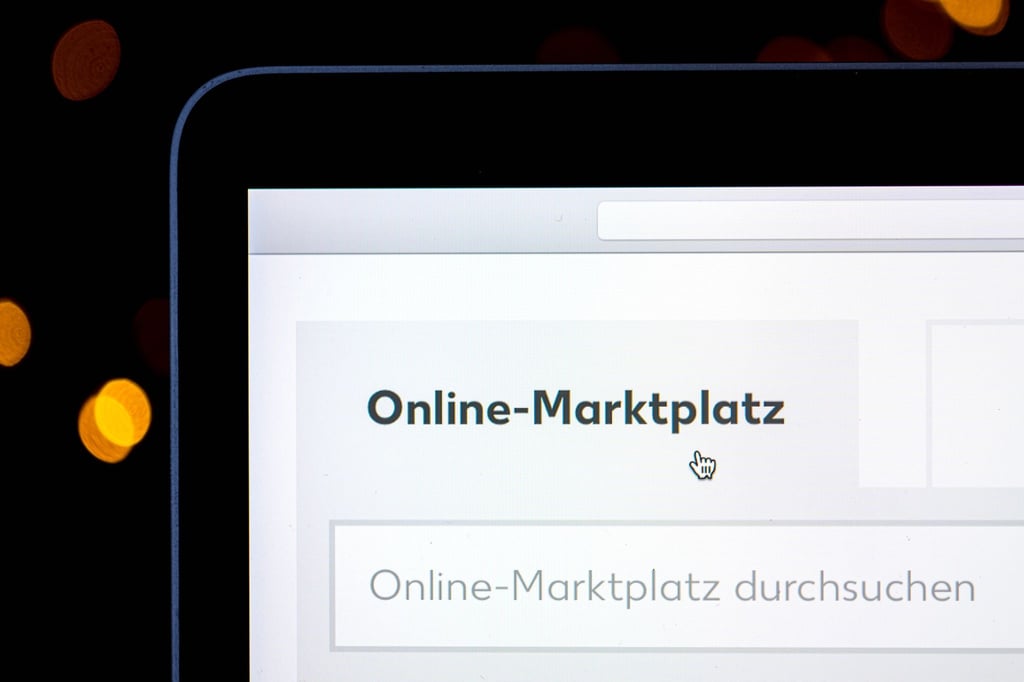 Thüringen finanziert zwei Digitalcouchs für maßgeschneiderte Online-Auftritte von Thüringer Händlern. (Symbolbild)