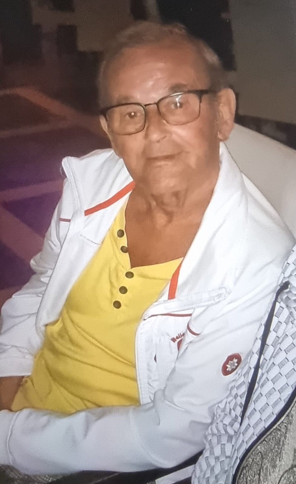 Seit Freitag, 14. November 2025, wird der 87-jährige Hans-Georg D. vermisst. Er wurde letztmalig gegen 20.30 Uhr in einer Senioreneinrichtung in der Röderhofer Straße in Halberstadt gesehen.