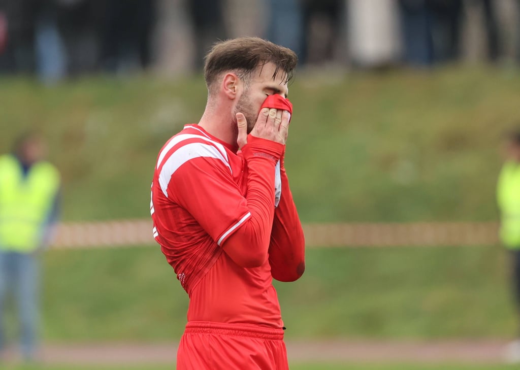 Mehrere HFC-Spiele wie Max Kulke laufen ihrer Form hinterher. Sportchef Daniel Meyer nimmt die Profis in die Pflicht. 