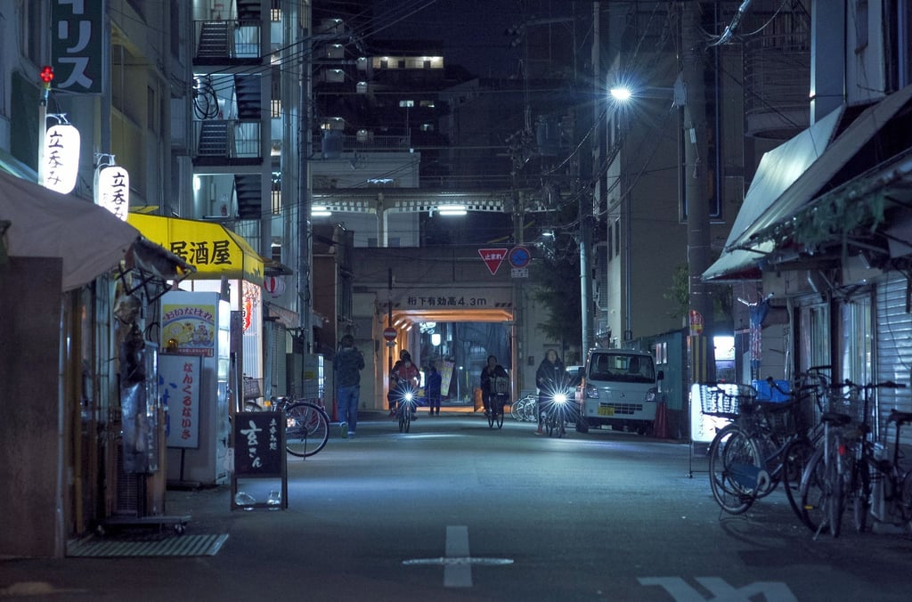 „Nachtfluchtunternehmen“ schicken zu jeder Uhrzeit Möbelwagen.