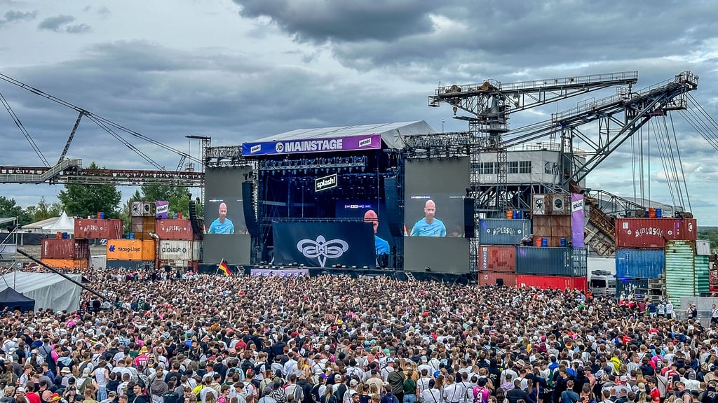 Das Splash-Festival in Ferropolis in Sachsen-Anhalt, hier ein Foto von 2024, wird von bis zu 30.000 Fans besucht.