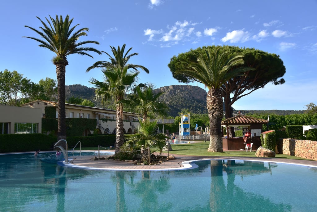 Der Pool am Campingplatz Les Medes