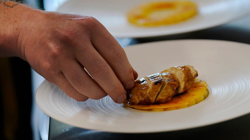 Nach Italien verbietet auch Ungarn Herstellung und Verkauf von Fleisch aus dem Labor. (Archivbild)