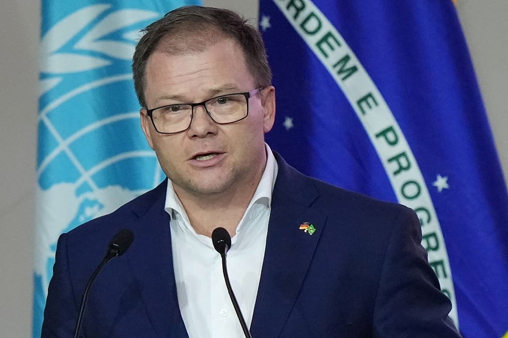 Umweltminister Carsten Schneider sagte, es gehe darum, sich von fossilen Energieträgern „zu befreien“.