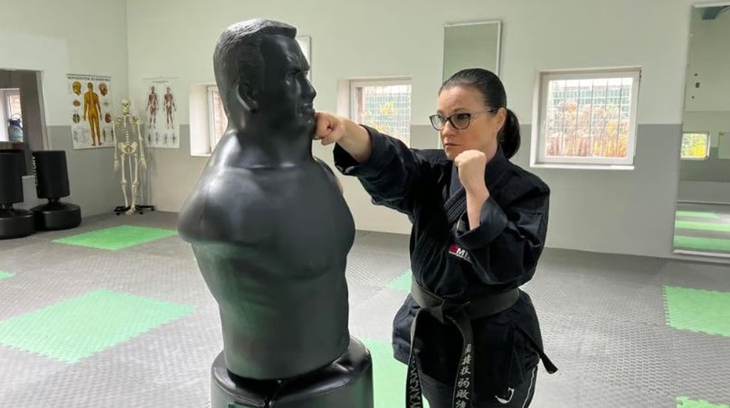 Peggy Bening leitet eine beliebte Kampfsportschule in Spickendorf. Ihr Weg dahin ist einzigartig. 