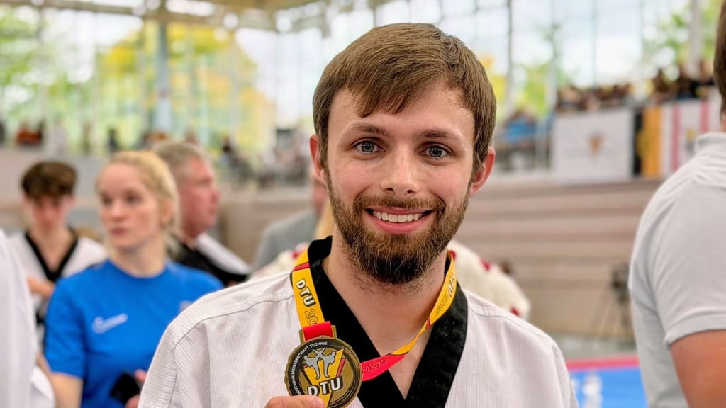 Martin Jeglinski holte als erster Taekwondo-Sportler aus Sachsen-Anhalt eine Medaille auf einer Deutschen Meisterschaft im Freestyle.