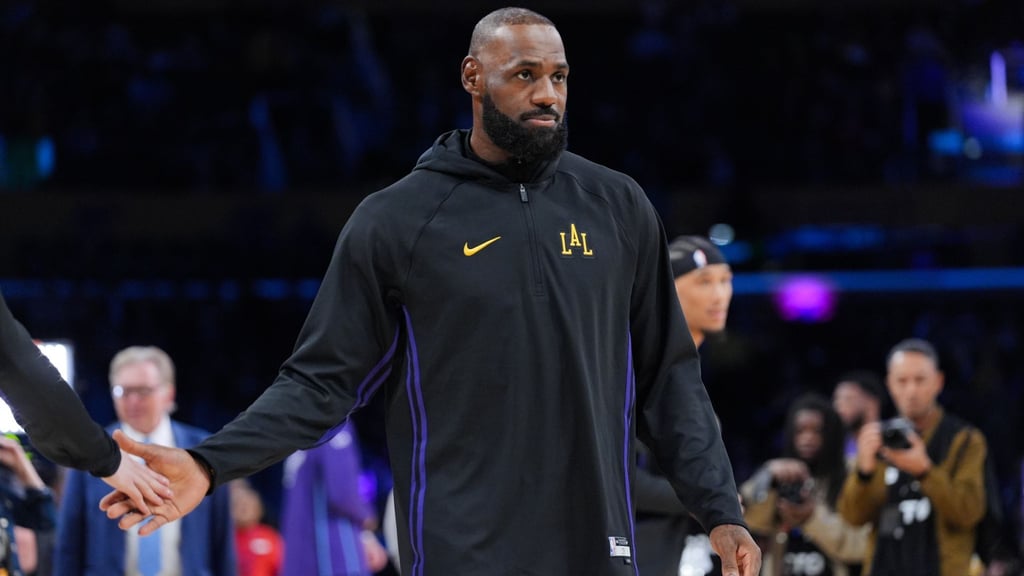 Aufwärmen fürs Comeback: LeBron James hat wieder NBA-Geschichte geschrieben.