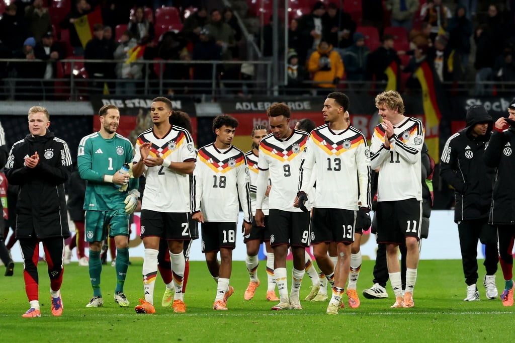 Die deutsche Fußball-Nationalmannschaft liegt in der FIFA-Weltrangliste auf dem neunten Platz.
