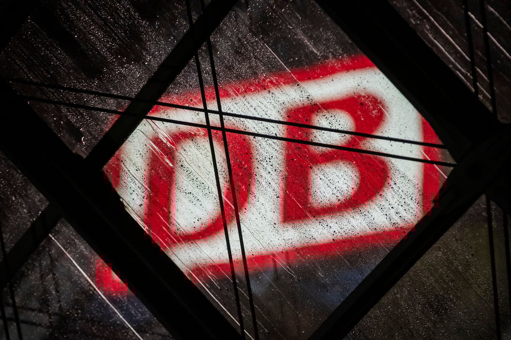 Die Konzernzentrale der Deutschen Bahn befindet sich in Berlin. Geht es nach Halles Oberbürgermeister, soll sie an die Saale umziehen.
