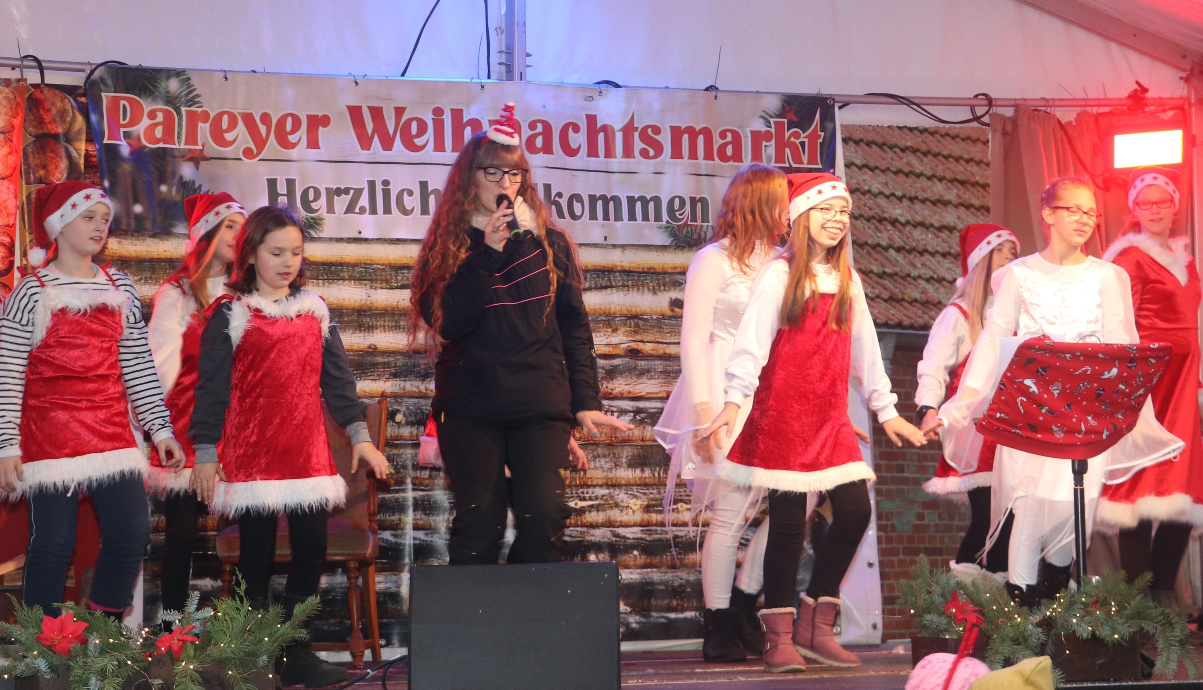 Besuch vom Weihnachtsmann: Weihnachtsmärkte, Live-Musik und Geschenke shoppen: Diese Höhepunkte erwartet Elbe-Parey in der Adventszeit