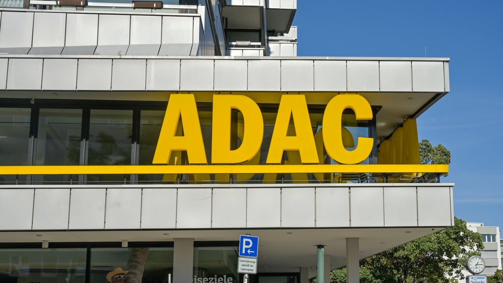 Der ADAC warnt seine Mitglieder vor betrügerischen Mails und Newslettern.