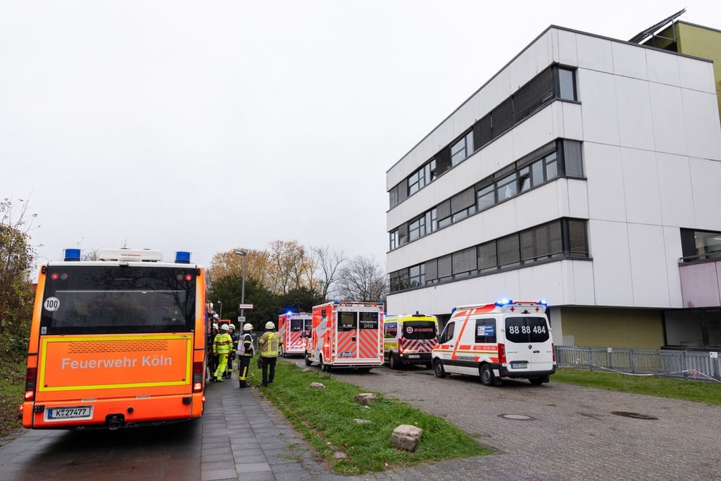 Mehrere Schüler wurden vorsorglich ins Krankenhaus gebracht.