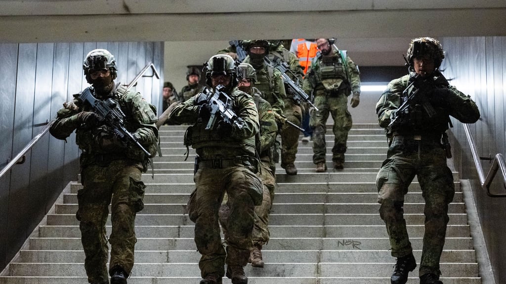 Bundeswehrübung - Operation "Bollwerk Bärlin"