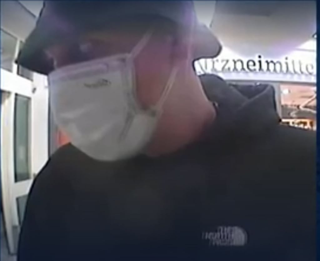 Der Betrüger hat nach Angaben der Polizei 24 Mal die EC-karte benutzt.