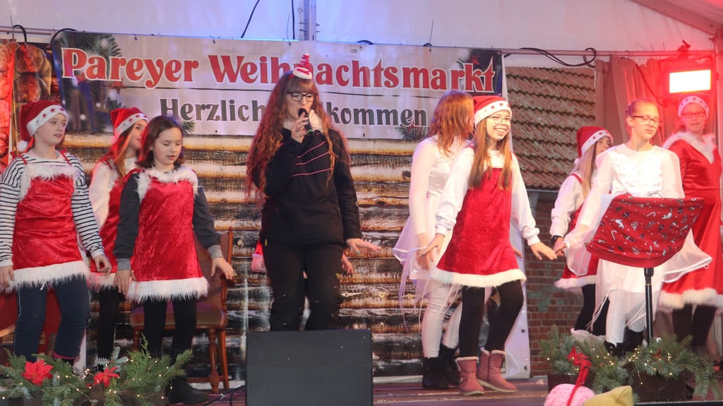 Der Weihnachtsmarkt in Parey findet in diesem Jahr am Nikolaustag statt. Mit dabei ist auch das Ensemble „Ice Cream live“.