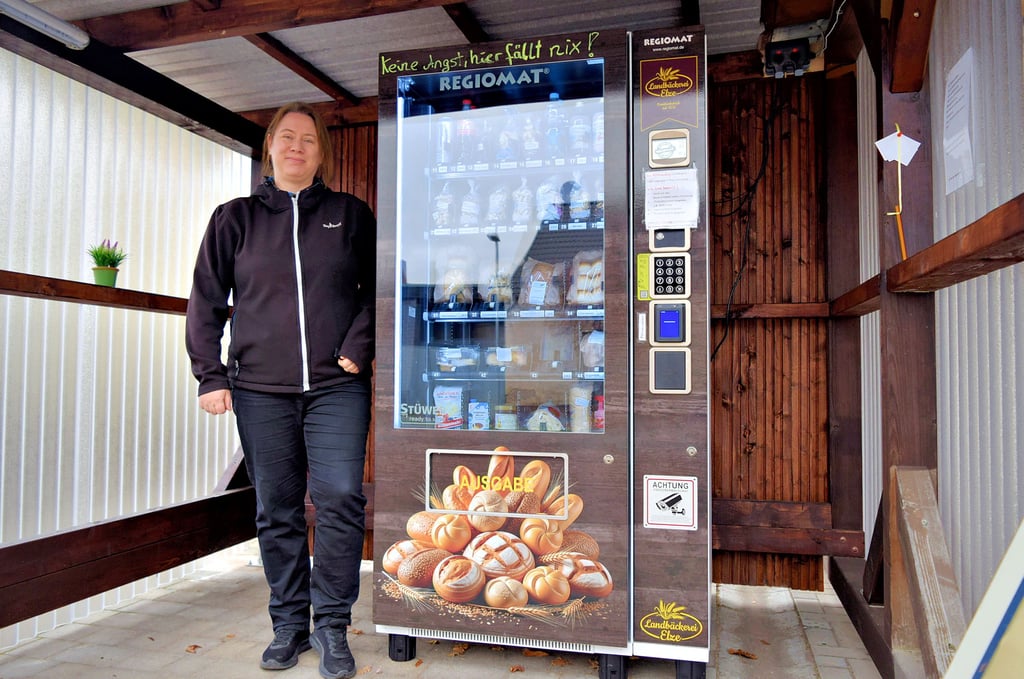 Chefin Elisabeth Elze hat den Automaten im Oktober in Hinsdorf aufstellen lassen.