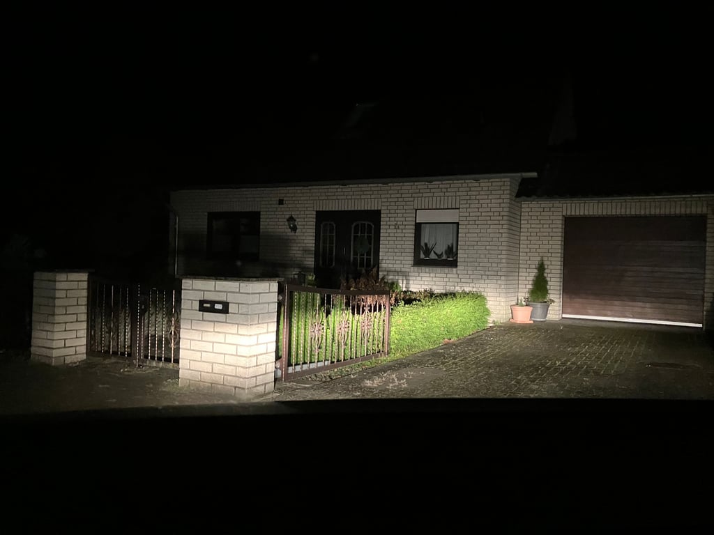 Dieses Wohnhaus ist Sitz einer Firma, die jetzt weltweit am Pranger steht.