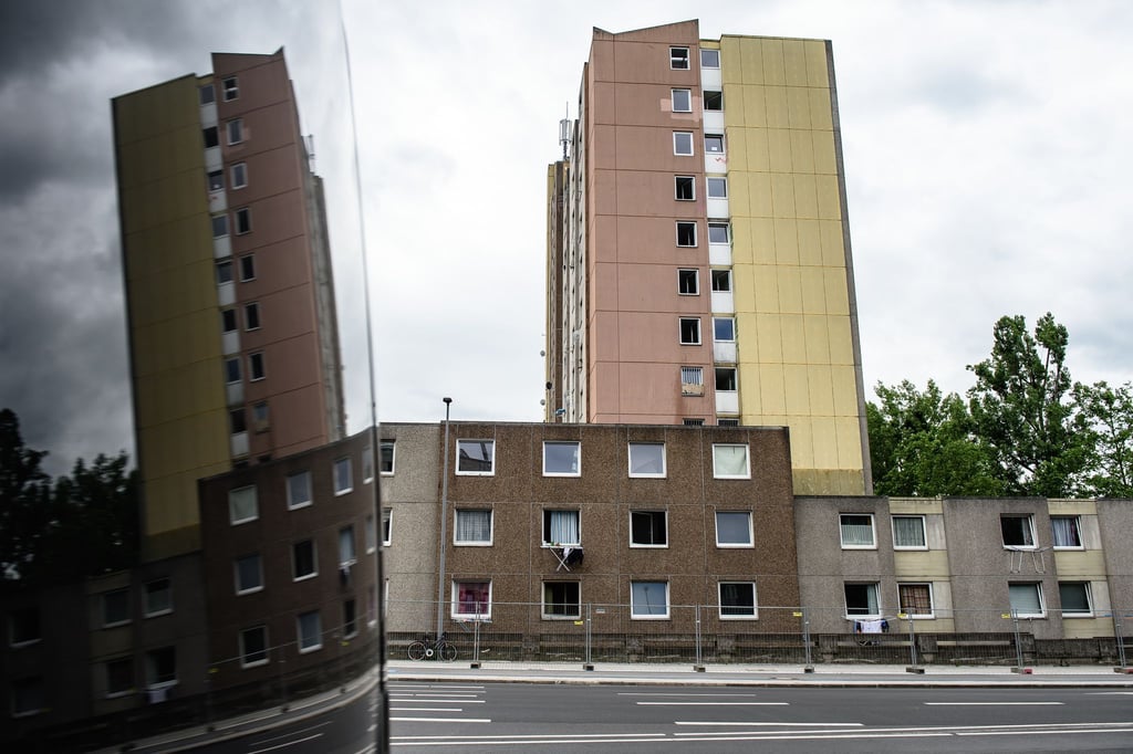 Das Gebäude ist wegen der schlechten Lebensumstände dort überregional bekannt. (Archivbild)
