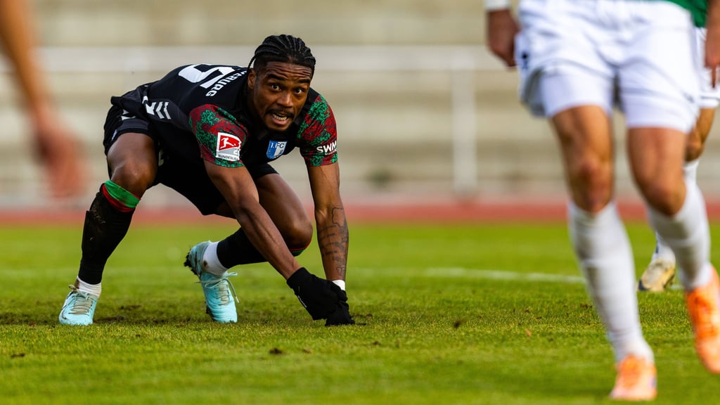 Ado Onaiwu, hier im Testspiel gegen den 1. FC Schweinfurt, ist beim 1. FC Magdeburg noch nicht angekommen.