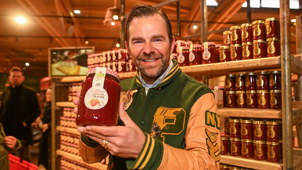 Im März 2024 eröffnete Karls Erlebnis-Dorf in Döbeln. Zum Sommer 2026 wird das dortige Angebot Café ergänzt.