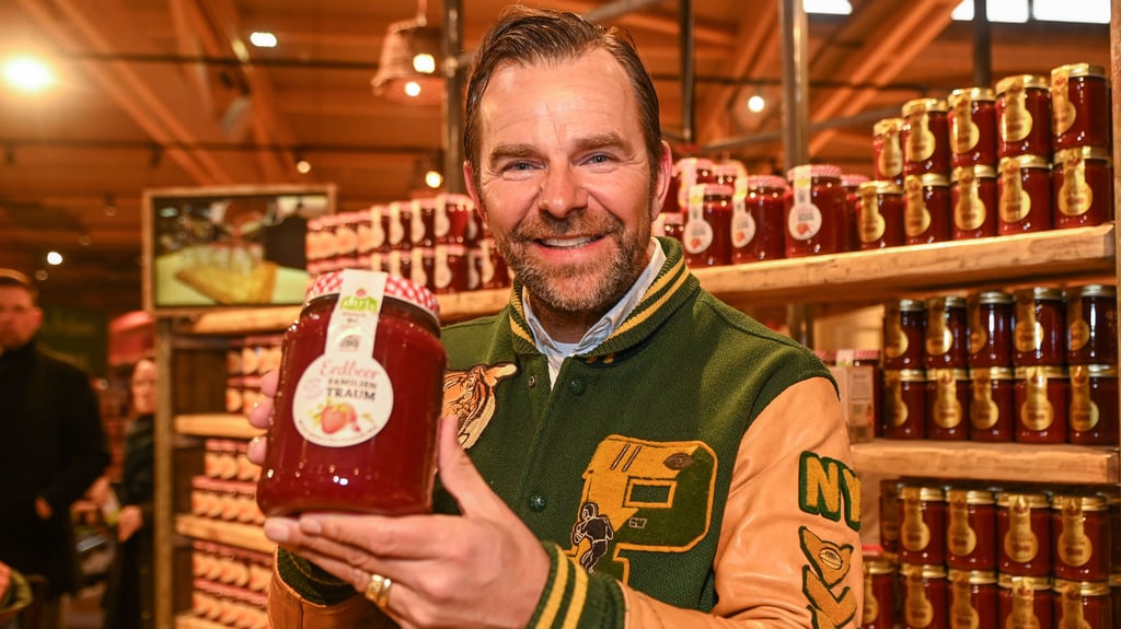 Im März 2024 eröffnete Karls Erlebnis-Dorf in Döbeln. Zum Sommer 2026 wird das dortige Angebot Café ergänzt.