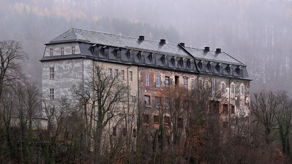 Rund zwei Millionen Euro werden aus dem Sonderinvestitionsprogramm auf Schloss Schwarzburg investiert.