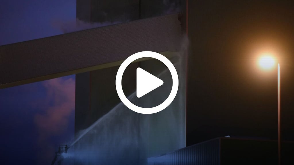 Am Kraftwerk in Schkopau läuft derzeit ein Großeinsatz der Feuerwehr.