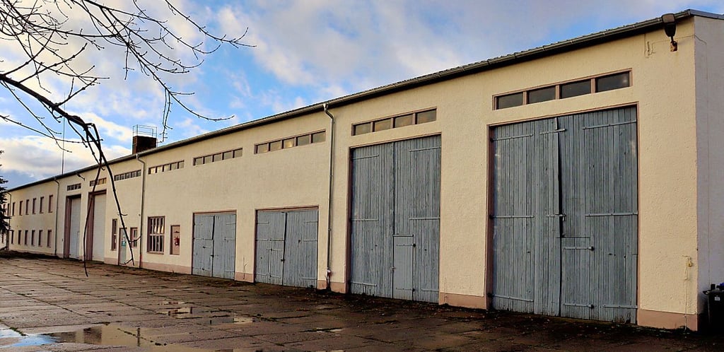 Das frühere KTL-Gelände in Kusey soll Standort für die Feuerwehr werden. Noch offen ist, ob es einen Neubau gibt oder im Bestand gebaut wird.